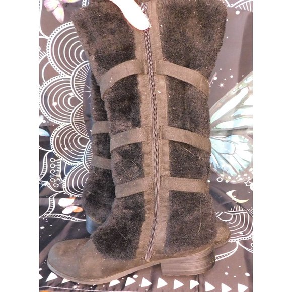 Wanted Plush Knee High Boots - Picture 6 of 6
